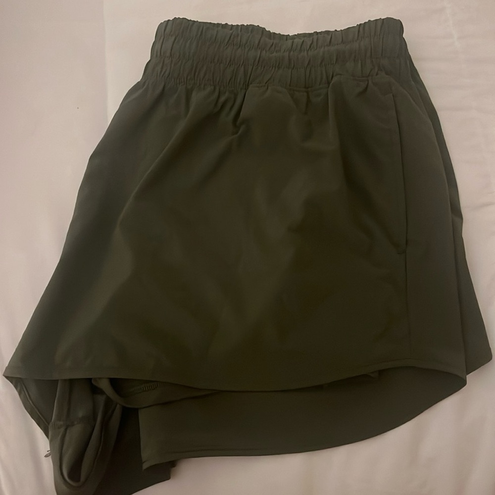 OFFLINE by Aerie Low Rise Hot Stuff Short
